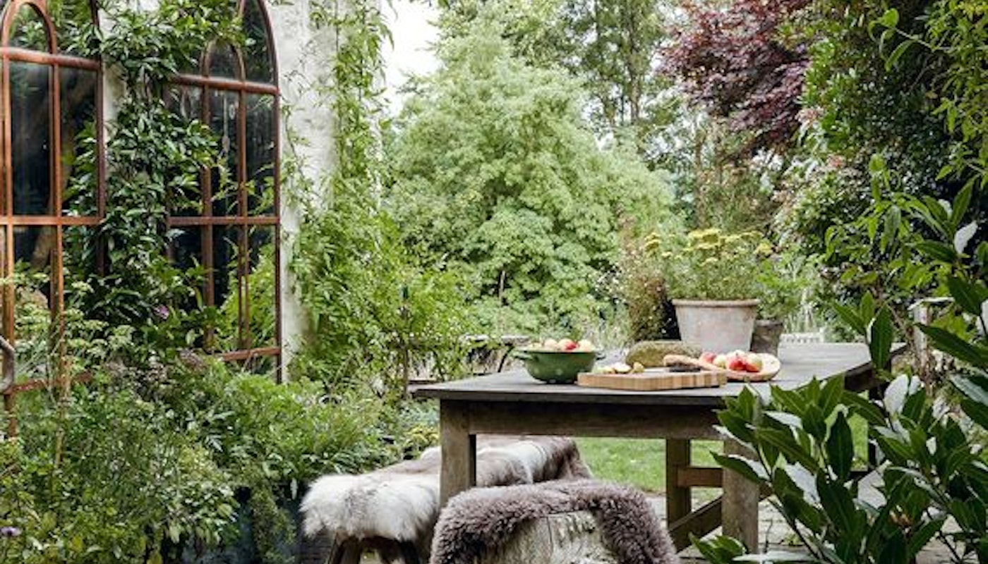 Make The Most of Small City Garden Spaces