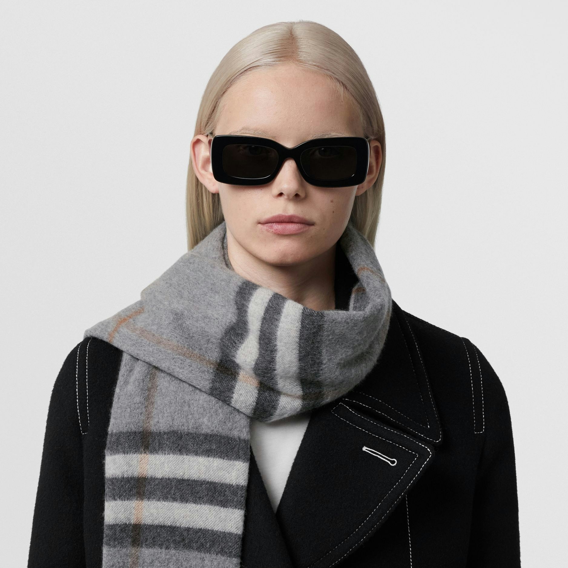 The Classic Check Cashmere Scarf £370