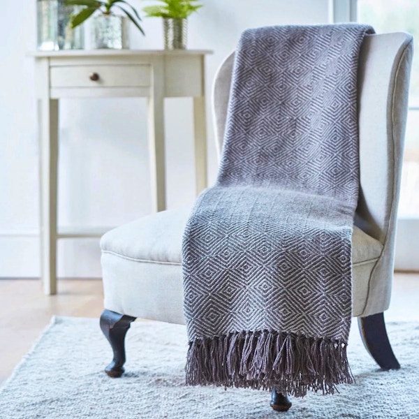 Weaver Green Diamond Tabby Blanket, £50