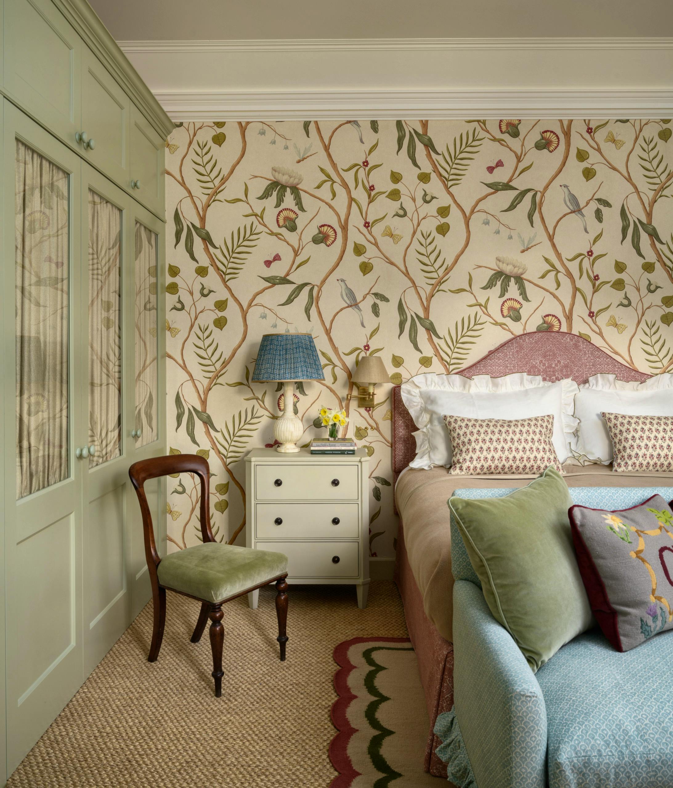 Web Bed Chair And Wardrobe © ZACandZAC