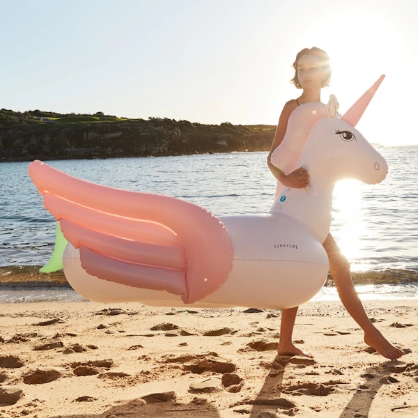 Sunny Life Luxe Ride-On Unicorn, €60