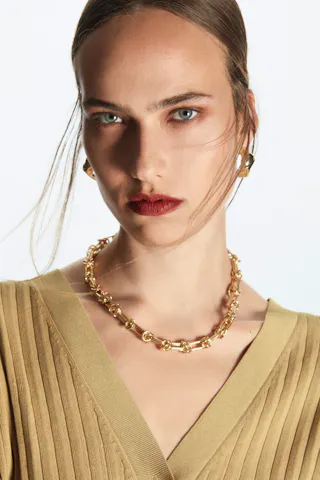 Knotted T Bar Chain Necklace,