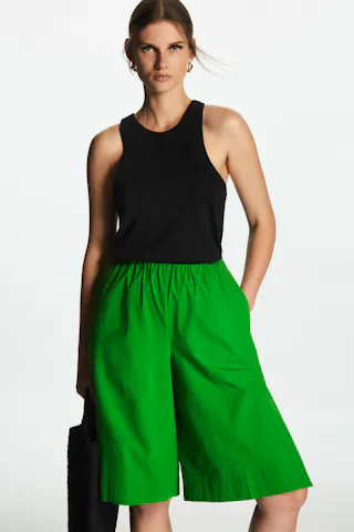 Elasticated Bermuda Shorts,