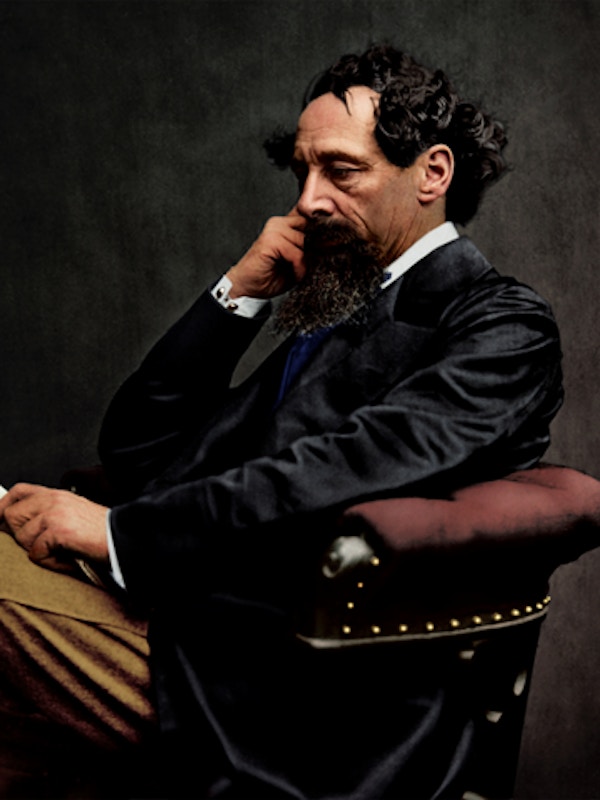 DICKENS MUSEUM Dickens_-_Sitting_in_thought_480x480
