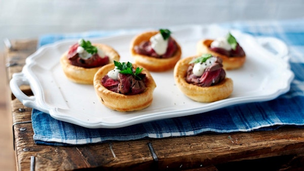 Yorkshire Pudding Recipes James Martin Mini Yorkshire Pudding With Fillet Of Beef