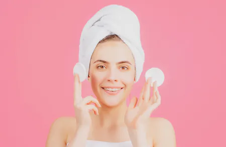 Find The Make-Up Remover Formulas For Your Skin Types