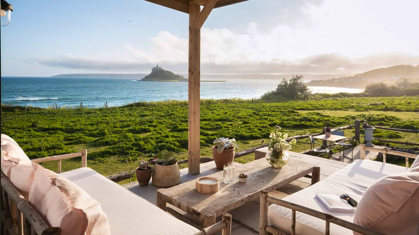 Pearl Elegant, feminine, and oh-so-blissful, this astonishing coastal retreat is a grown-up's dream. Promising uninterrupted sea views over St Michaels Mount, exquisite interiors and just a short walk to the beach.