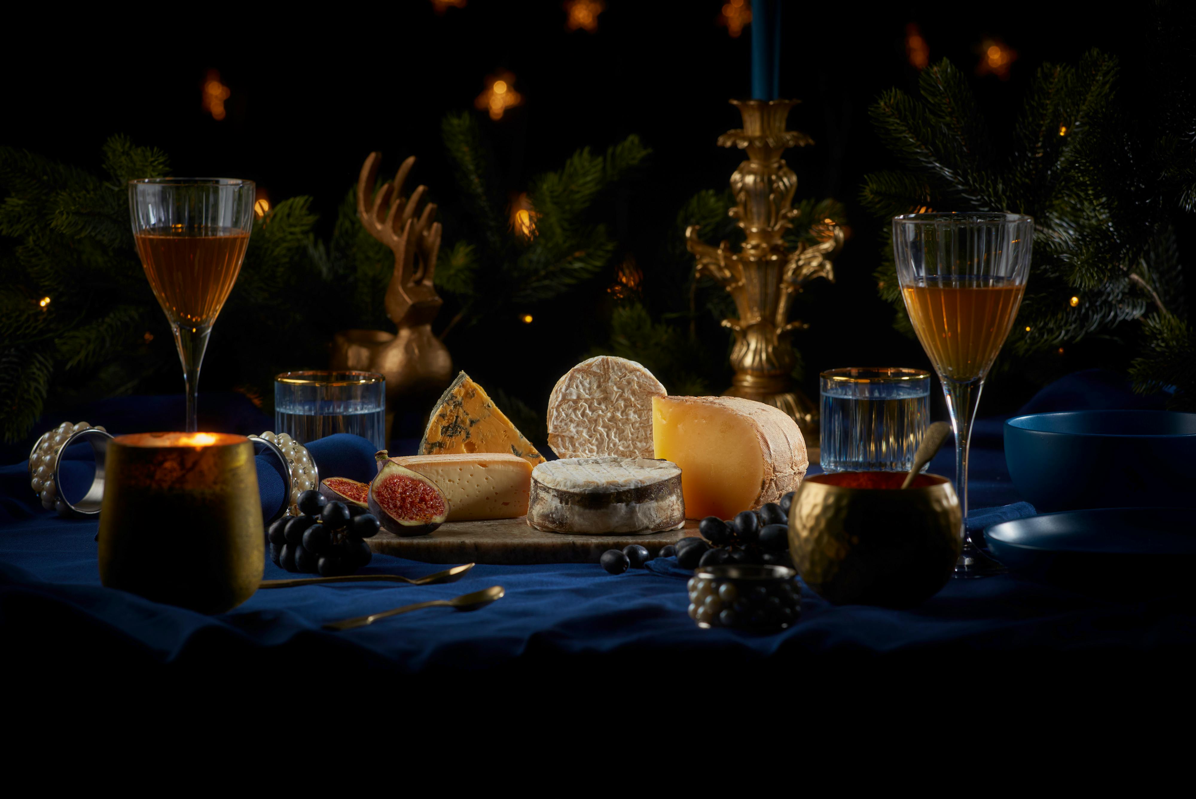 Christmas 2022 Explorer 4000px