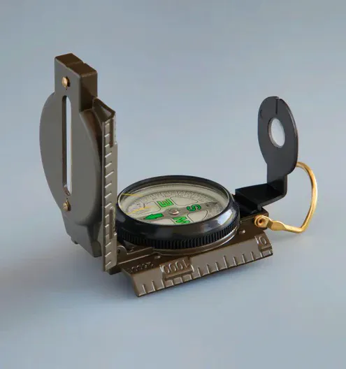 Labour & Wait Compass, £20