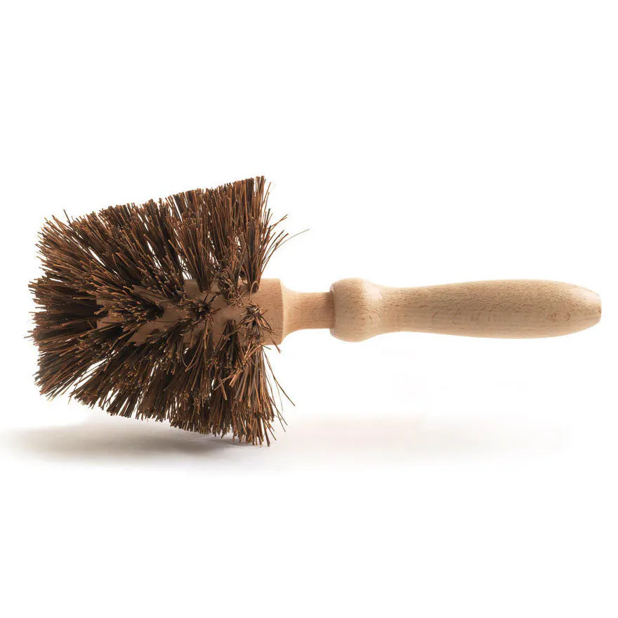 AG Hendy & Co Flower Pot Brush, £19.50