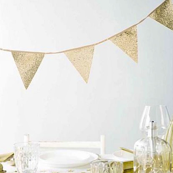 Party Packs Luxe Gold Glitter Fabric Bunting, £9.40