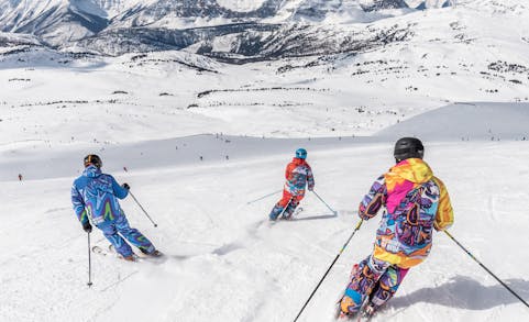 Skiwear To Rent: 5 Cost-Effective Sites For Borrowing Moon Boots And Salopettes
