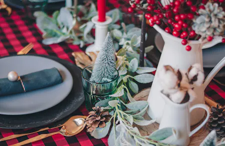 5 Christmas Tablescape Ideas