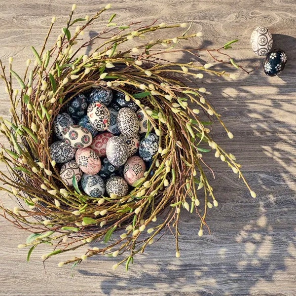 Faux Pussy Willow Wreath – White, £60