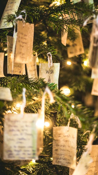 A Sneak Peek At The Collagerie Editors’ Wish Lists