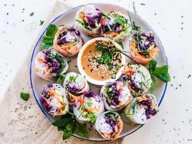 7 Vegan Recipe Box Delivery Companies We Love