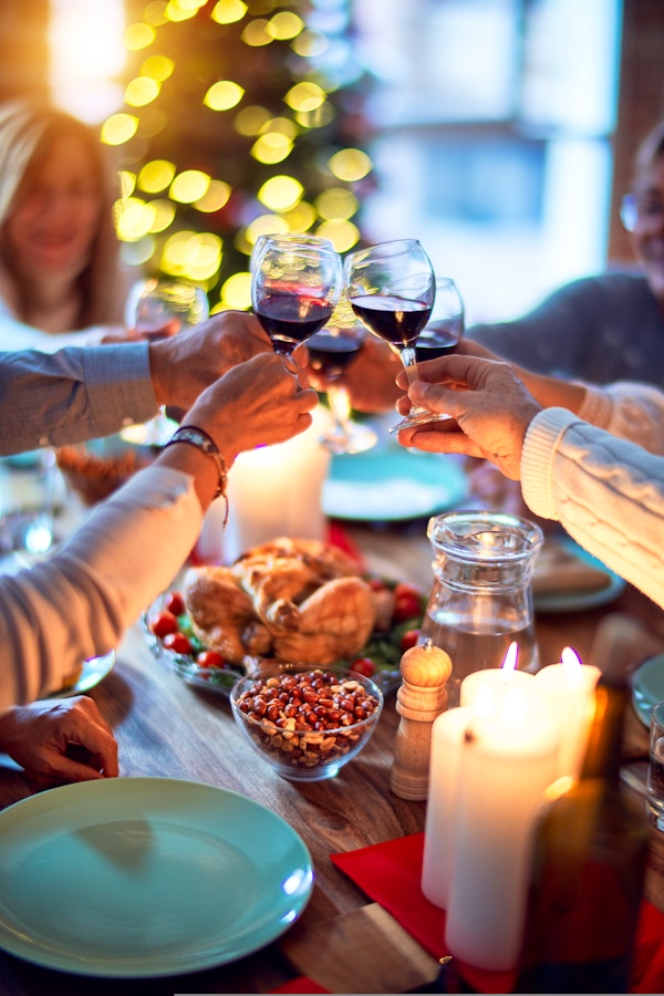 RED_TURKEY & TRIMMINGS