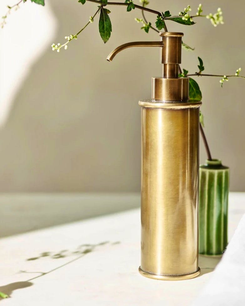 Rowen & Wren Bilton Soap Pump, £49