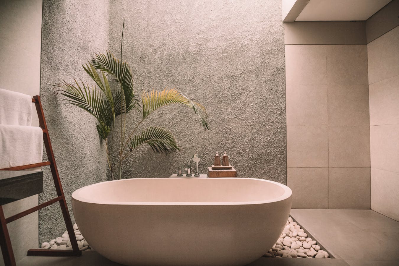 How To Make Your Bathroom Hotel-Worthy