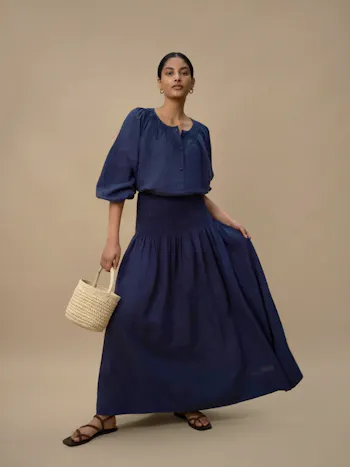 Sula – Dusty Navy Linen Skirt
