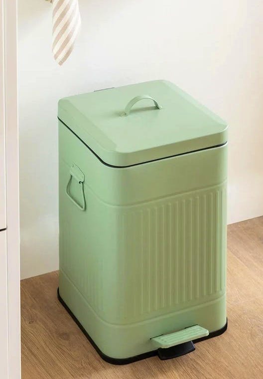 SKLUM Bin With Lid And Pedal Algaida, £78.95