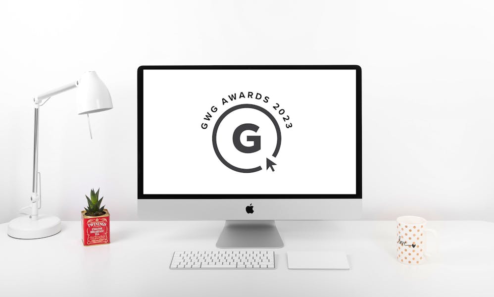 Awards Logo Screen Quaritsch-photography-Ecd6OssiX5A-unsplash