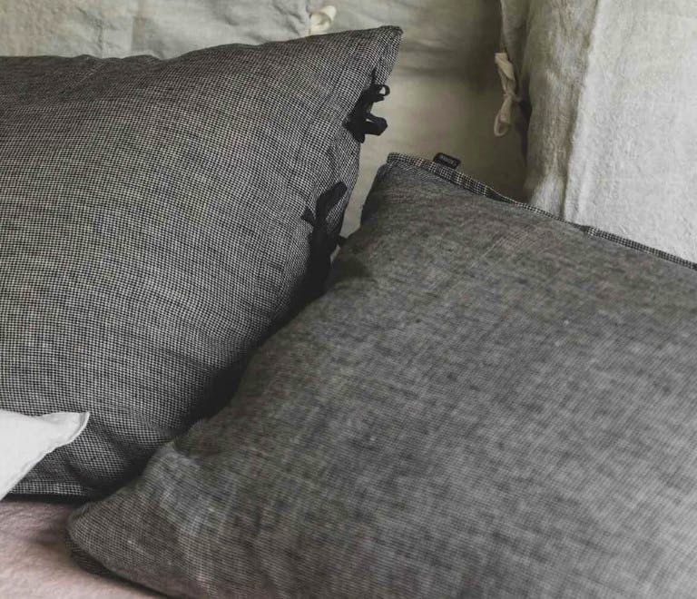 Caravane Fil À Fil Set Of Two Pillowcases, €96