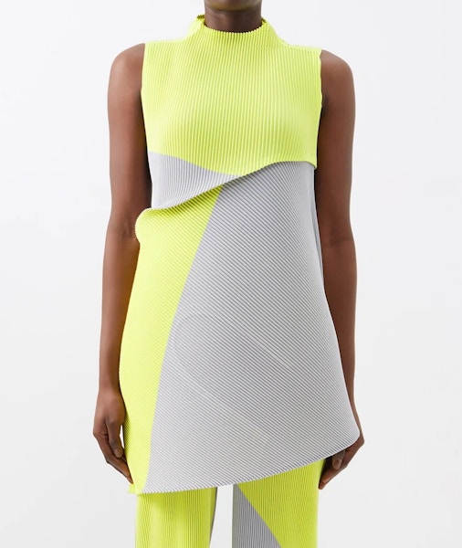 Issey Miyake Asymmetric Colour-Block Technical-Pleated Top, £930