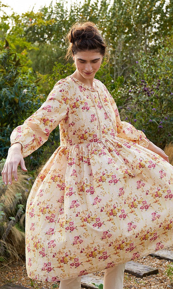 DAY_05_SHOT_37_FENLEY_DRESS_SB042_045_Web__34974_std