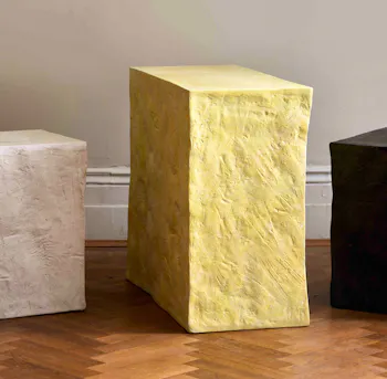 Manhattan Cube Table