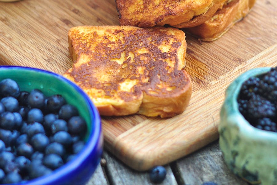 Fathers Day Brunch I-do-nothing-but-love-u00NnpVinYA-unsplash Copy