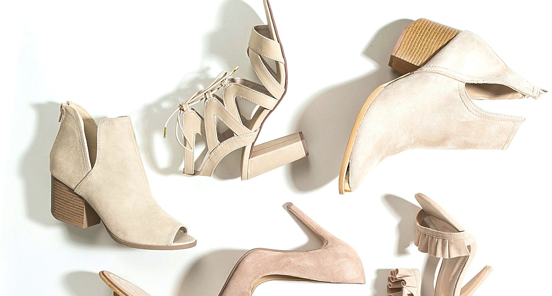 Cream Boot Edit Jaclyn-moy-ugZxwLQuZec-unsplash Copy