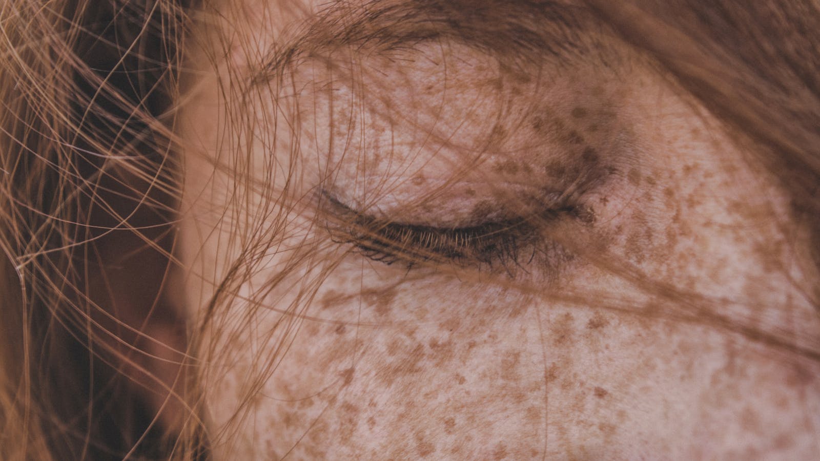 Products We Rate For Tackling Pigmentatio