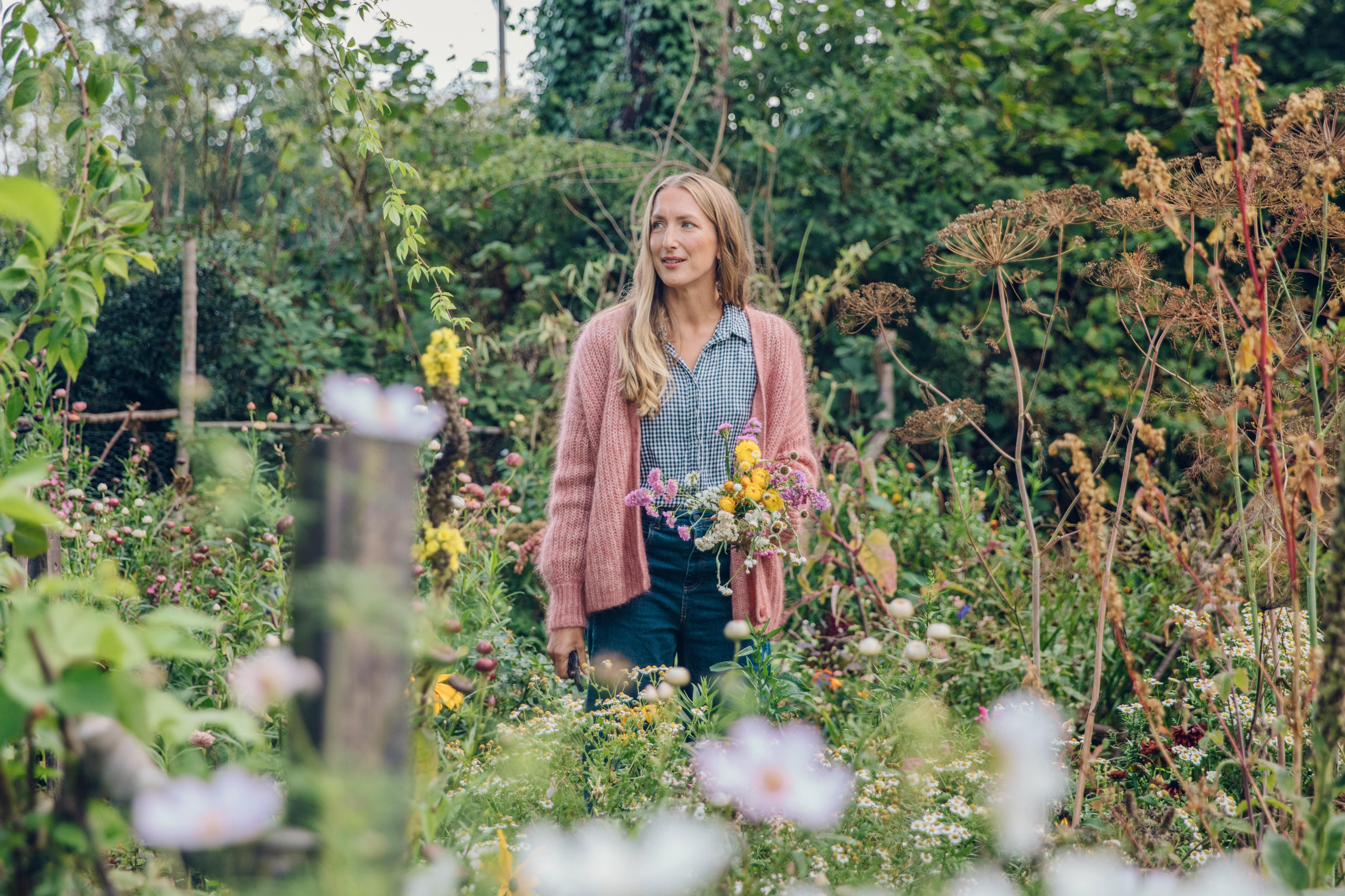 Bex Partridge On How To Create Forever Flowers With Create Academy