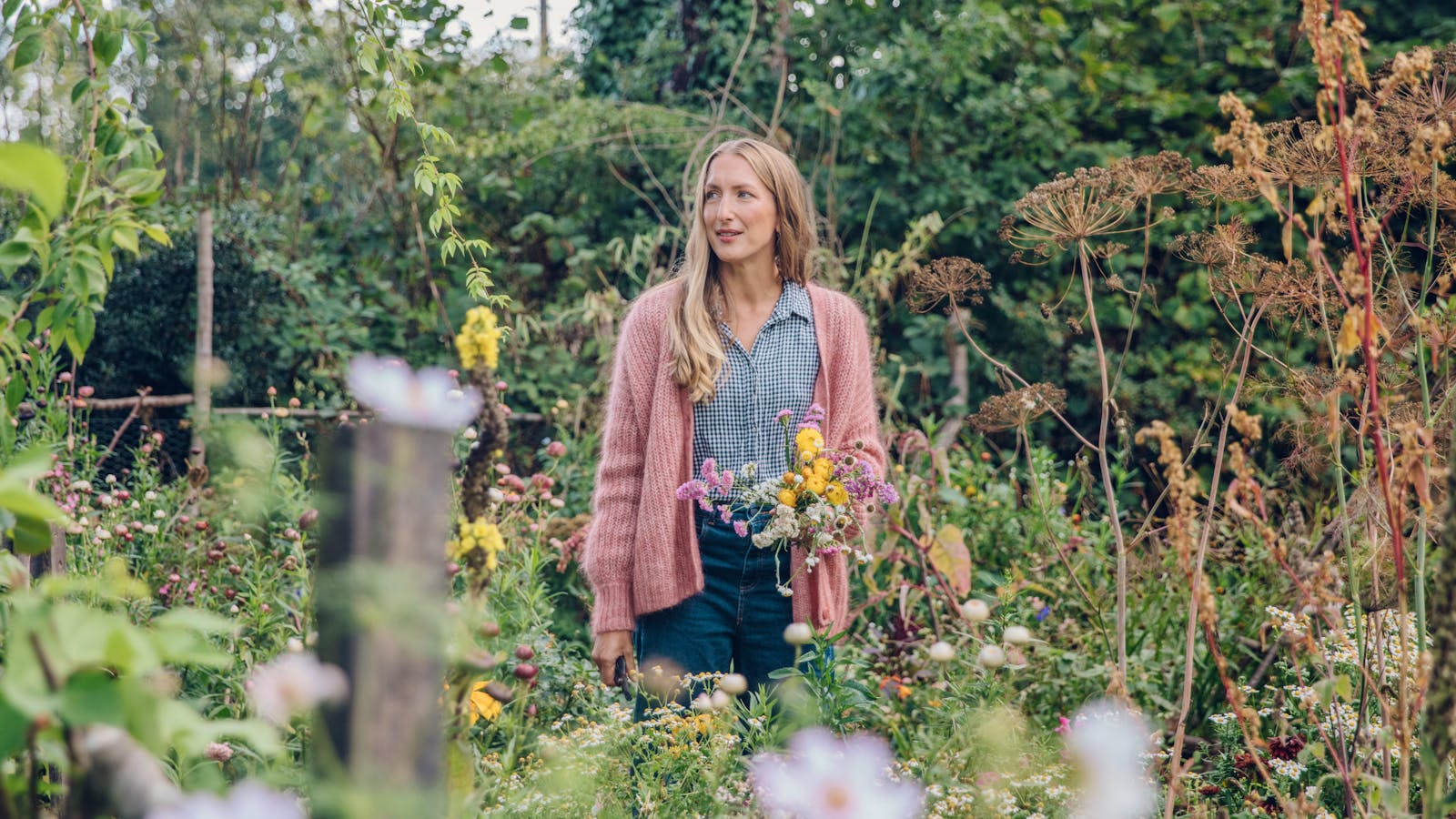 Bex Partridge On How To Create Forever Flowers With Create Academy