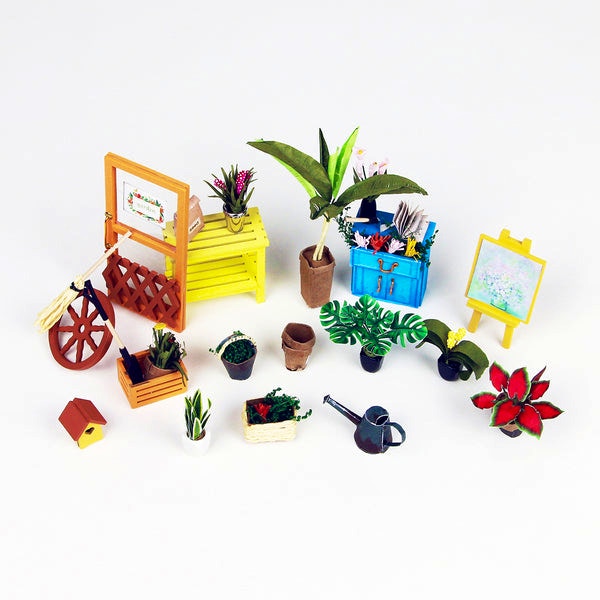 Mechanical Models Kathy’s Green House, £39.99
