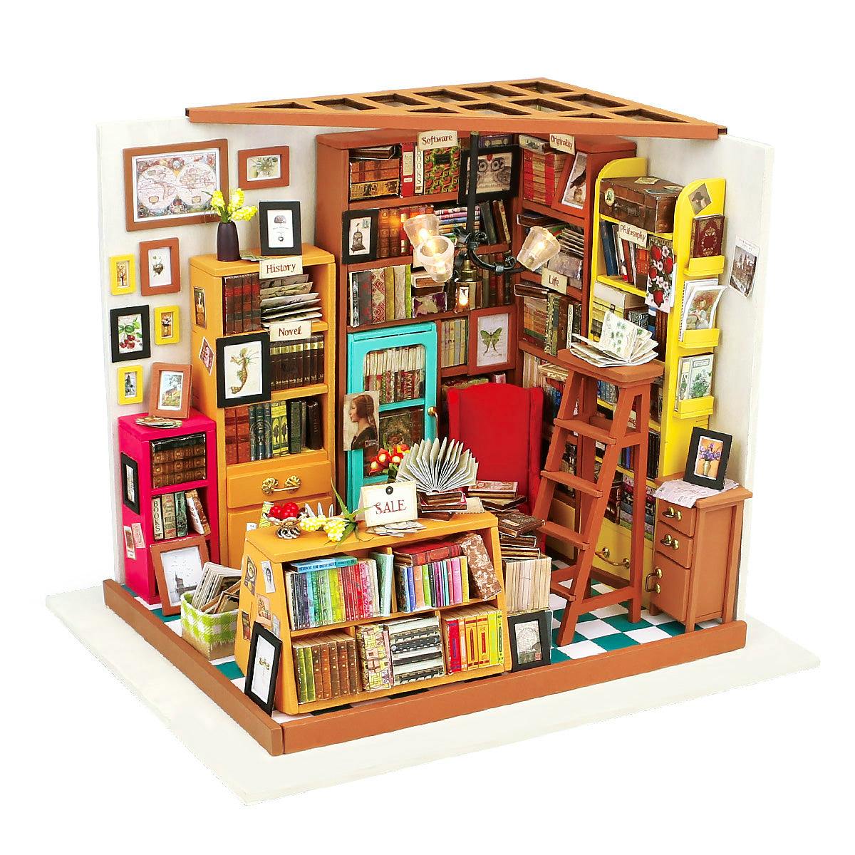 Mechanical Models Sam’s Study Room, £39.99