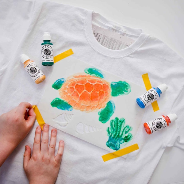Fab Dab Do Turtle Kids T-Shirt Painting Craft Box, £28