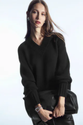 Chunky Pure Cashmere V-Neck Jumper