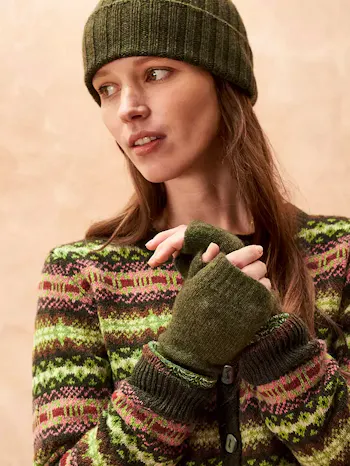 Brora Cashmere Hand Warmer Gloves, Sorrel