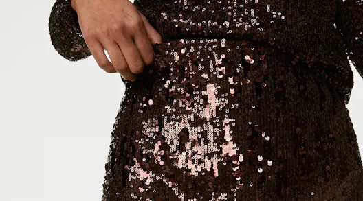 15 Must-Have Party Skirts For Chic Holiday Outfits