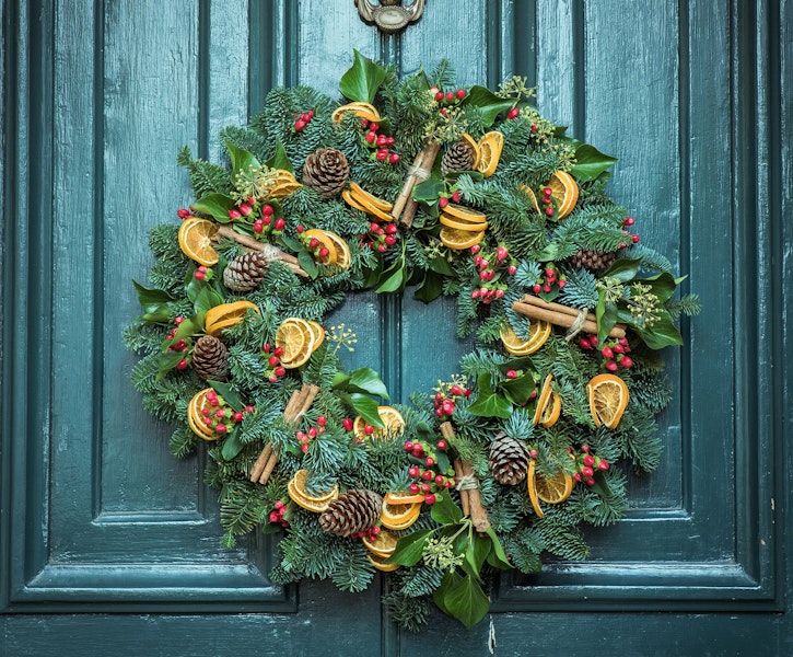 Xmas 23 Wreaths Jez-timms-cOE85BJq33c-unsplash Copy