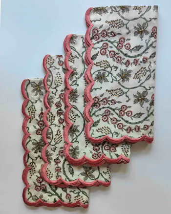 Rylie Handmade Scalloped Napkin
