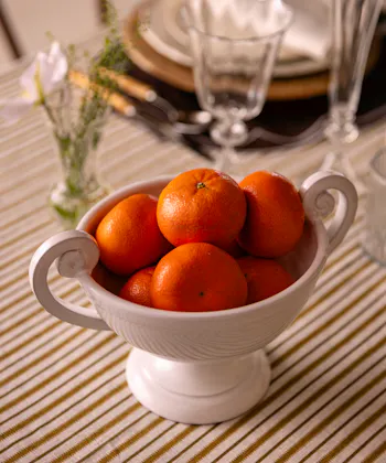 Beatrice Footed Bowl, Medium