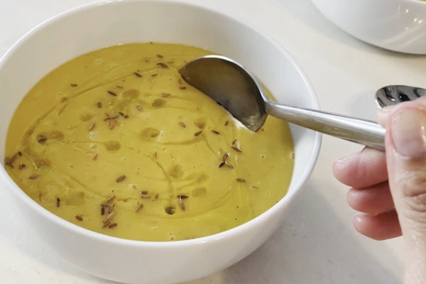 Magimix Spiced Parsnip Soup Copy