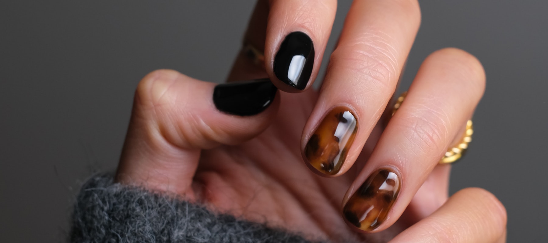 Our Guide to Seasonal Winter Nail Inspo