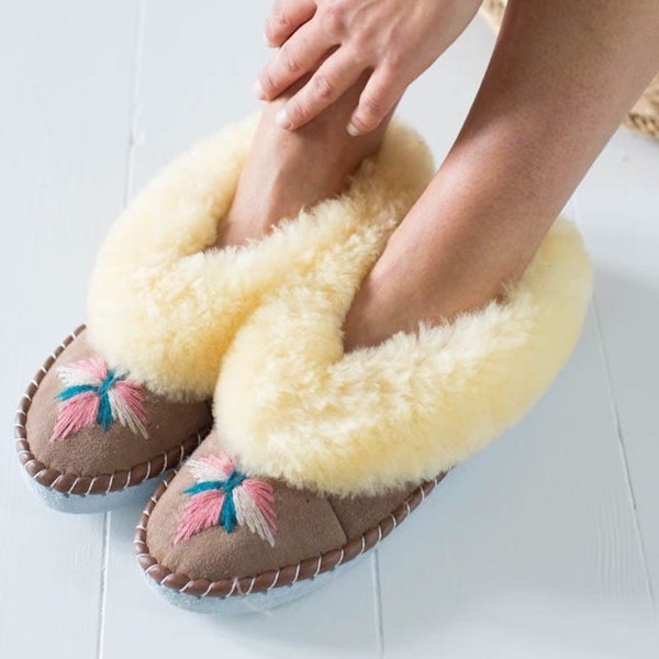 The Small Home Women's Sheepskin Moccasin Slippers – Sand/Pepto Pink, £65