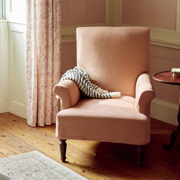 Rowen & Wren Wilford Armchair, Plaster Pink Linen, £1,064
