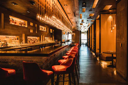 6 Buzzy New London Bars To Break Dry January