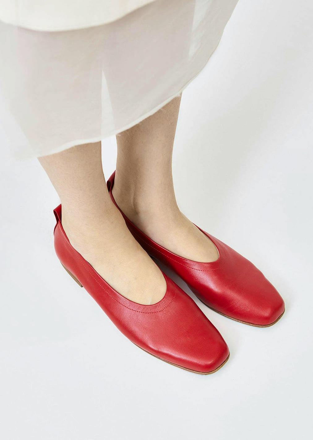 ESSEN Foundation Flat, £189